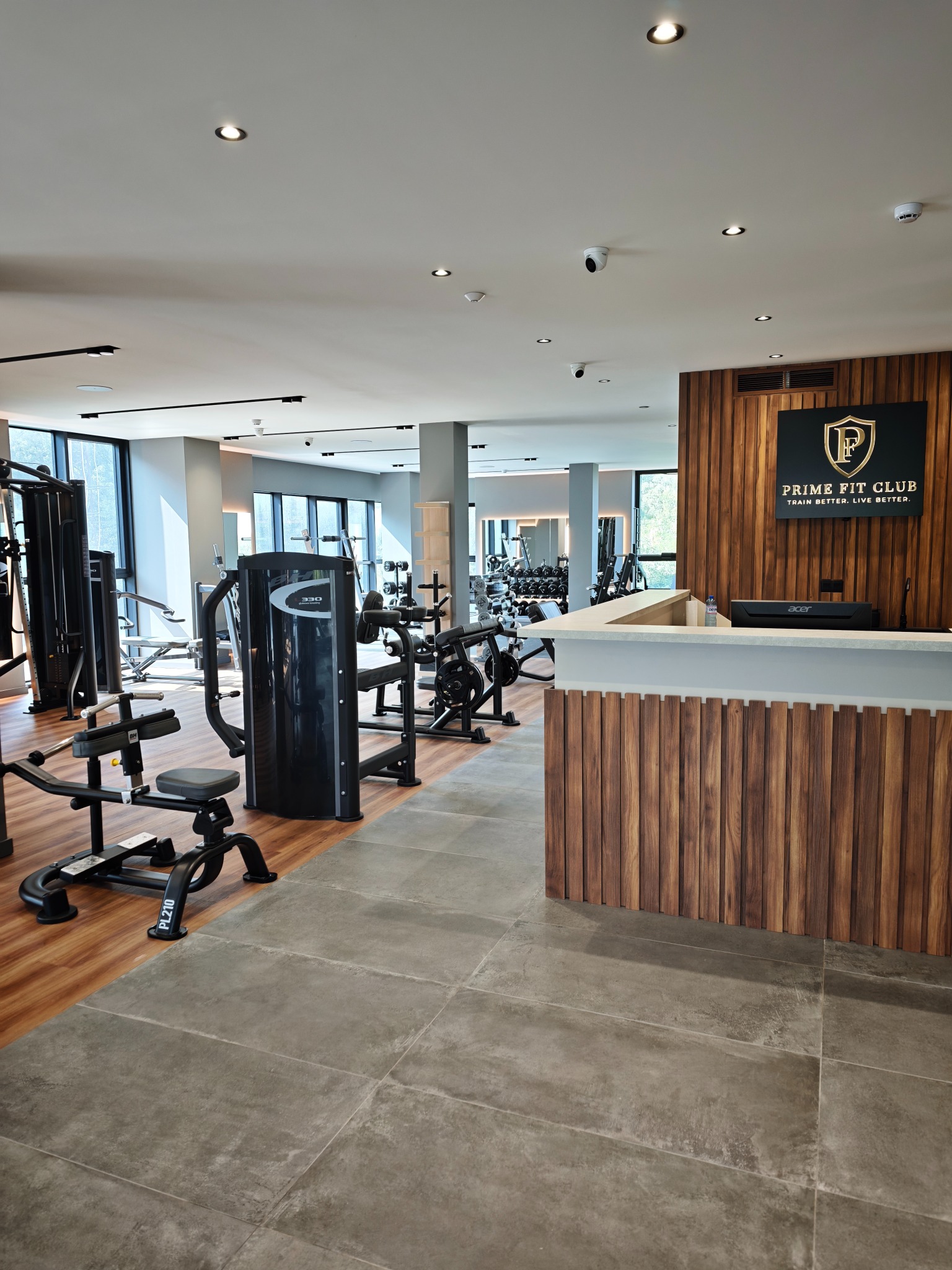 Prime Fit Club reception and training floor